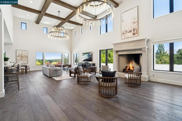 1021 Via Del Gato, Alamo CA: https://media.crmls.org/mediaz/f03fef95-25a0-4f6c-a6c7-54394b3885b3.jpg