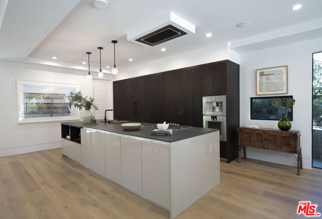 Image 9 of 44 For 3848 Vantage Avenue