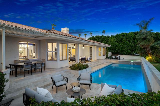78955 Martinique Drive, Bermuda Dunes CA: https://media.crmls.org/mediaz/f0437e2f-9a58-424d-8c21-63f2e3fadcce.jpg