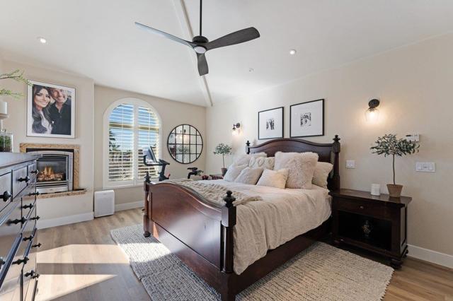 Image 19 of 44 For 130 Calabria St