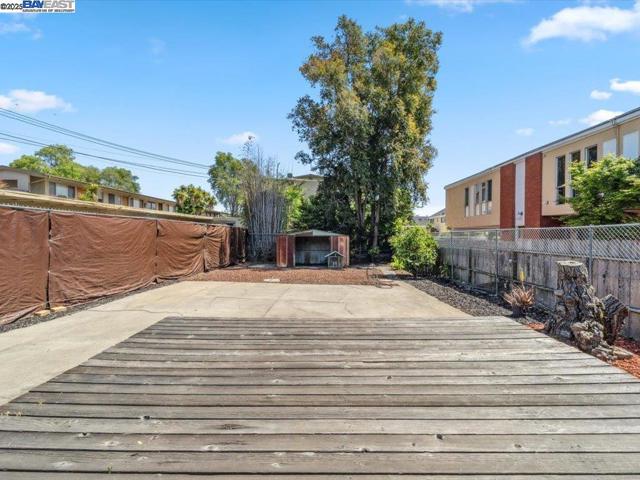 Image 18 of 22 For 3770 39th Ave