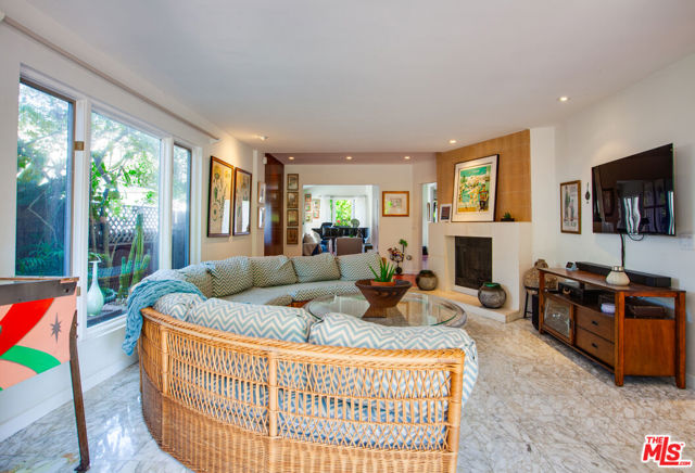 12521 Westminster Avenue, Los Angeles CA: https://media.crmls.org/mediaz/f0448b85-bd1e-4034-9870-12defb3bdae6.jpg