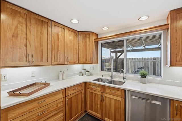 17570 Montero Rd, San Diego CA: https://media.crmls.org/mediaz/f046be4a-662b-4424-965a-56ea32fdda22.jpg