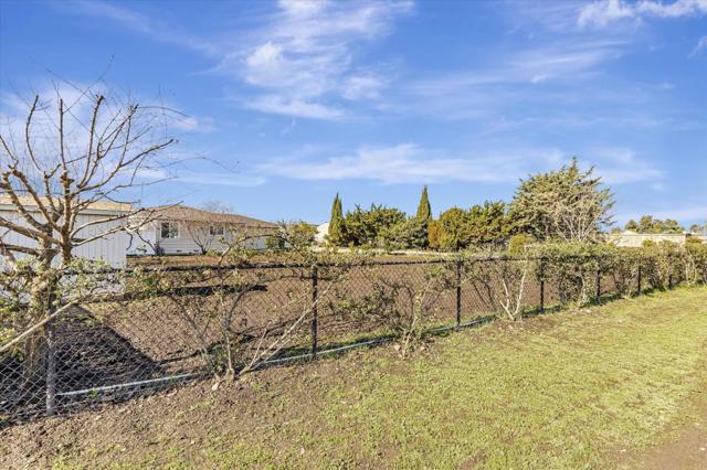 7381 Furlong Avenue, Gilroy CA: https://media.crmls.org/mediaz/f047d0af-0748-4a7e-8e02-6e87a2313842.jpg