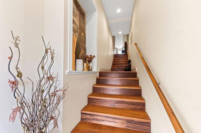 440442 29th Street, San Francisco CA: https://media.crmls.org/mediaz/f048ae7f-998a-410b-adf0-98e0ebdc4b90.jpg