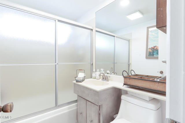 Detail Gallery Image 16 of 33 For 1089 Belfast Ln, Ventura,  CA 93001 - 3 Beds | 2 Baths