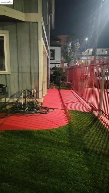 3532 San Leandro St, Oakland CA: https://media.crmls.org/mediaz/f048c1aa-5b85-498f-92ae-9d0be31f5c28.jpg