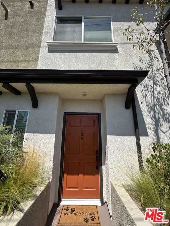 362 Salem Street, 104 photo 3