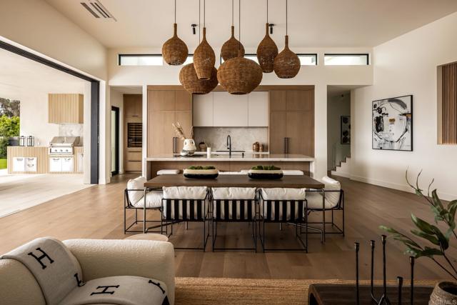 Detail Gallery Image 4 of 39 For 601 N Cedros, Solana Beach,  CA 92075 - 5 Beds | 5/1 Baths