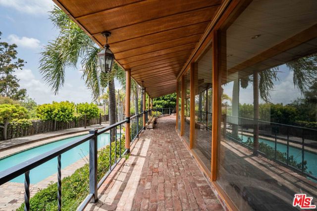 Image 12 of 20 For 560 Tigertail Road