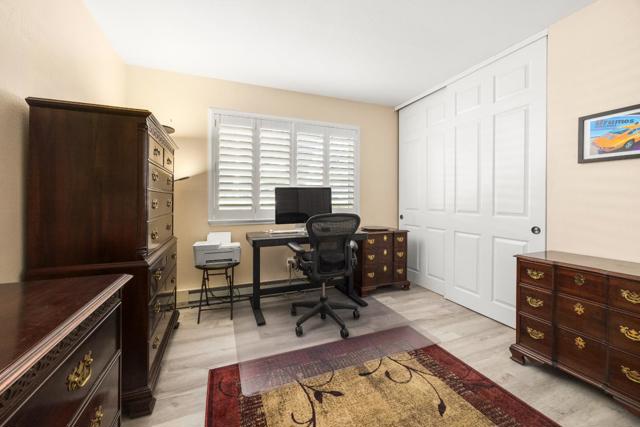 825 Balboa Avenue, Capitola CA: https://media.crmls.org/mediaz/f04f6d5d-09d2-486f-b08d-cfadddd1d571.jpg