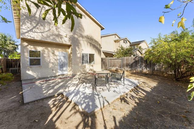 Detail Gallery Image 30 of 35 For 1555 Elizabeth Ln, El Cajon,  CA 92019 - 4 Beds | 2/1 Baths