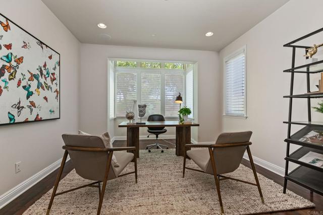 3507 FOUR PEAKS, Carlsbad CA: https://media.crmls.org/mediaz/f04ff2d7-363d-4f57-833b-6b9811a3e2e2.jpg