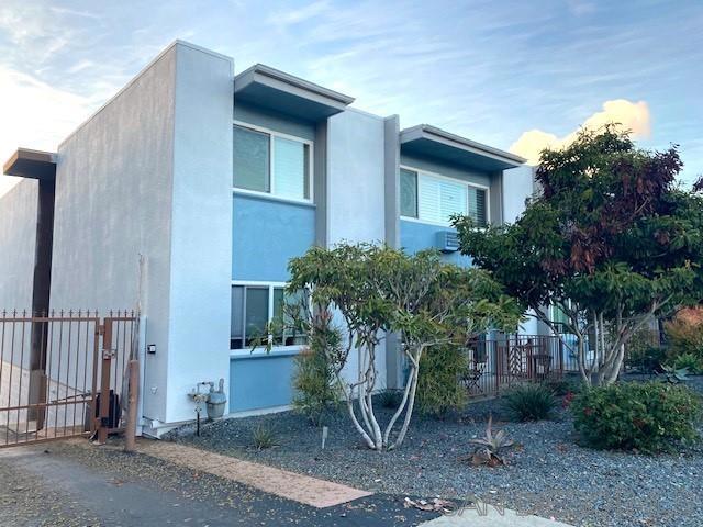 6120 Decena Dr #102