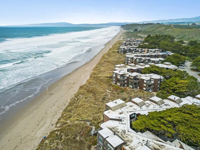 101 Shell Drive, Watsonville CA: https://media.crmls.org/mediaz/f0546c67-b27c-4493-ba7e-85fc05bf8c65.jpg