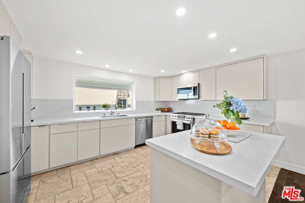 MLS #25621779 image #8