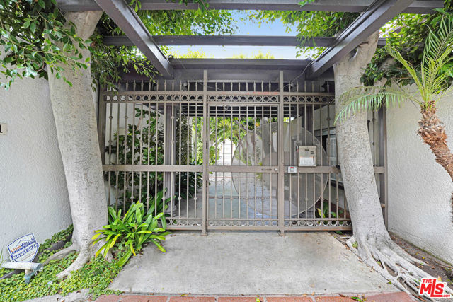 5951 Canterbury Drive, 14 photo 32