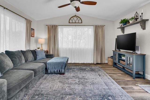 2182 Ridge Rider Road, Bradley CA: https://media.crmls.org/mediaz/f05527a9-5e6f-467e-af2a-8cdc43522553.jpg