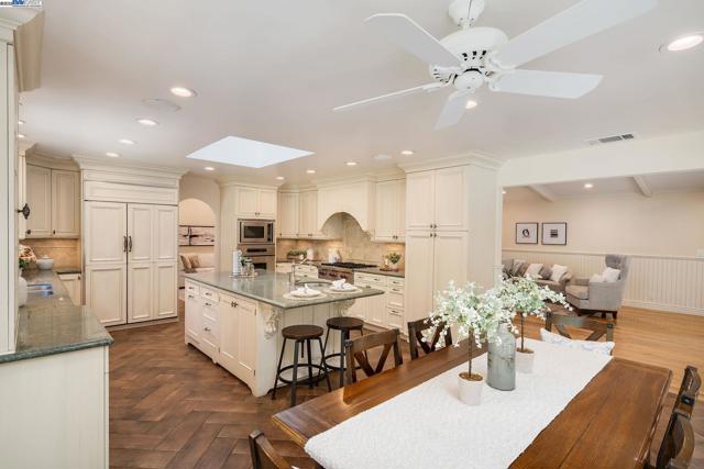 20 Donna Ln, Danville CA: https://media.crmls.org/mediaz/f055caf2-2000-4d89-b4df-71b7d47f1423.jpg