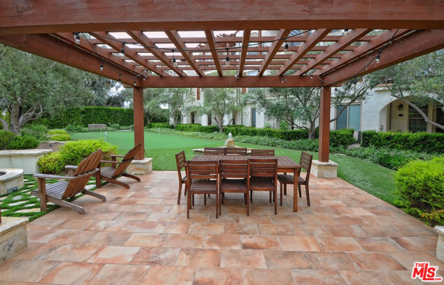 28220 Highridge Road, Rolling Hills Estates, California 90274, 2 Bedrooms Bedrooms, ,2 BathroomsBathrooms,Residential,For Sale,Highridge,25603575