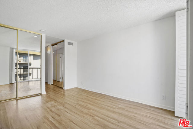 10751 Wilshire Boulevard, Los Angeles CA: https://media.crmls.org/mediaz/f0569f54-b569-49b4-856a-bc37e6562b8c.jpg