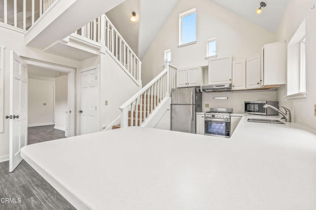 32500 Gibney Lane, Fort Bragg CA: https://media.crmls.org/mediaz/f056b7d6-d968-42d7-93ec-8a47adb9d21c.jpg