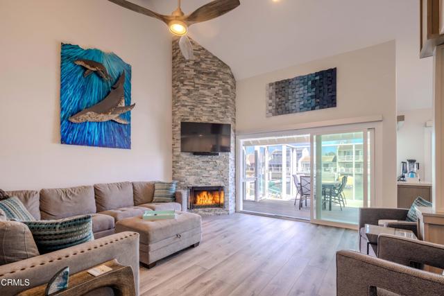 Front Image Thumbnail for CRV1-32501