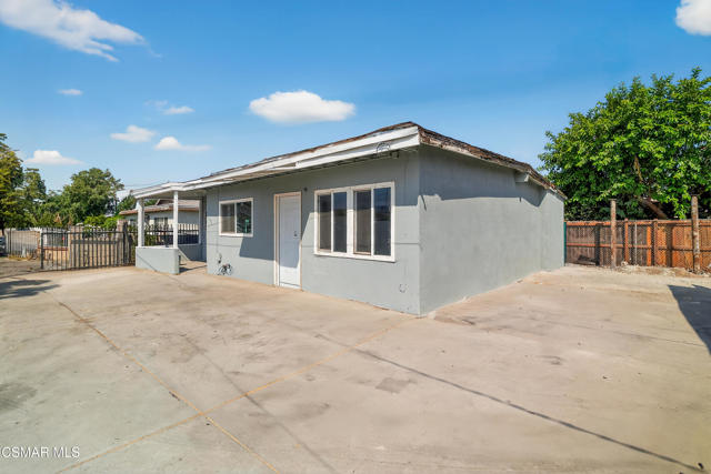 2251 Bryce Road, El Monte CA: https://media.crmls.org/mediaz/f0577c90-7090-484d-9ee2-a05561a49f8f.jpg