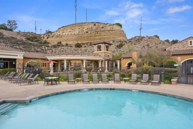 Detail Gallery Image 57 of 65 For 2753 Bellezza, San Diego,  CA 92108 - 3 Beds | 2/1 Baths