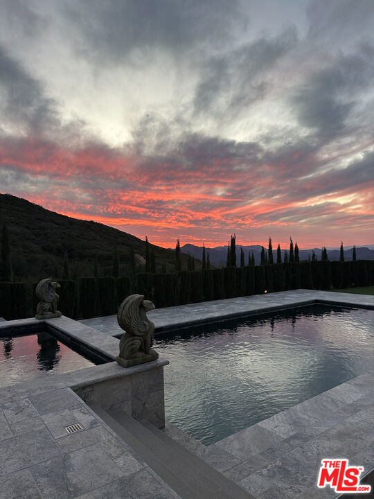 Drew Fenton | 415 Stunt Road Calabasas CA | MLS: 7285936