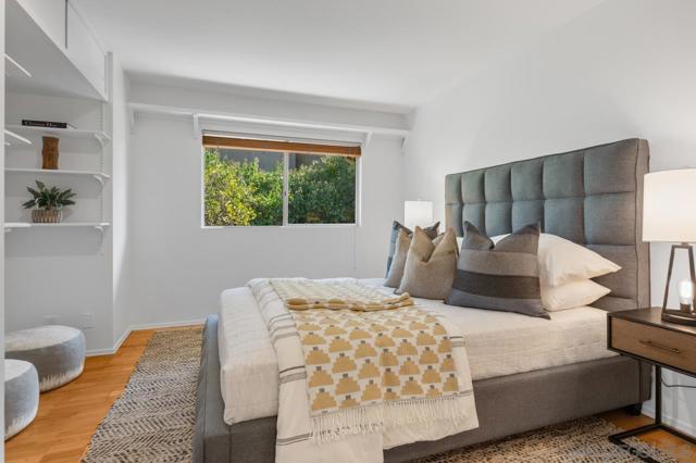 2506 Via Merano, Del Mar CA: https://media.crmls.org/mediaz/f059aaa9-fcf4-42be-adac-6c9b65304d38.jpg