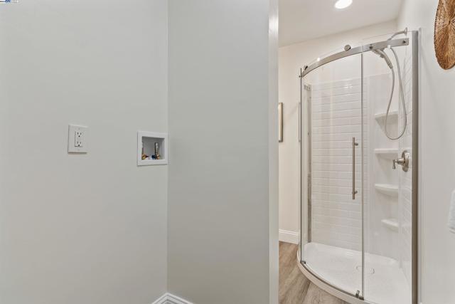 1743 Carmel Dr, Walnut Creek CA: https://media.crmls.org/mediaz/f05a86a8-9956-4a1b-bba9-15a696bcb4ab.jpg