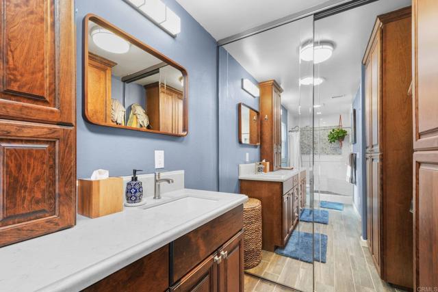 Image 22 of 47 For 3818 Via Escuda