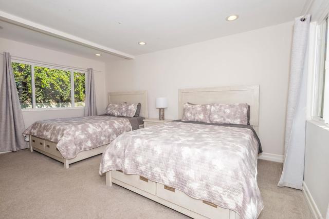 Image 21 of 56 For 3511 Dickens Street