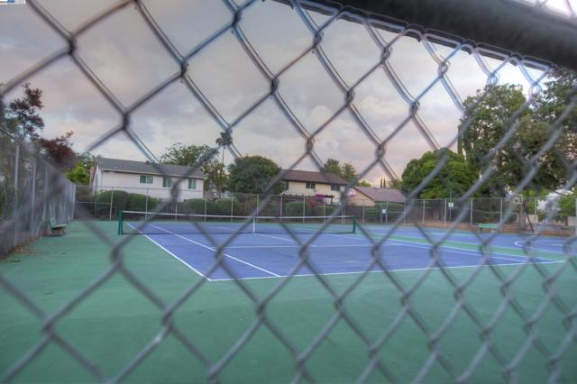 1392 Springview Ct., Concord CA: https://media.crmls.org/mediaz/f05bb986-cc8c-48f4-8b71-3c5a6a2ad37e.jpg