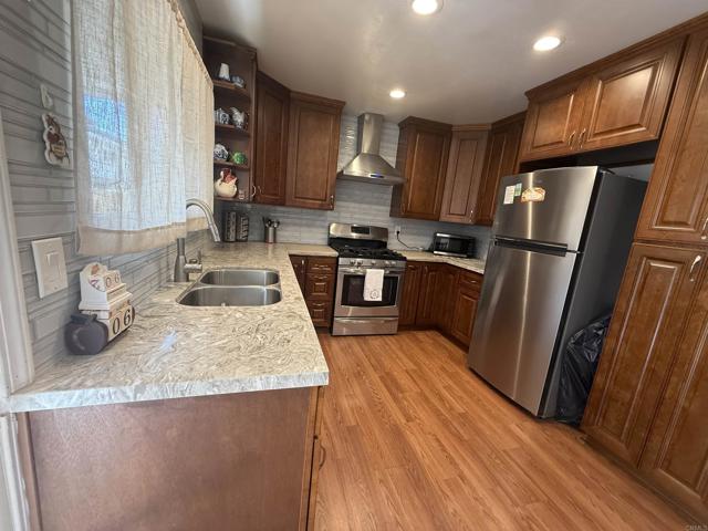 Detail Gallery Image 3 of 19 For 149 Fourth Av #17,  Chula Vista,  CA 91910 - 2 Beds | 2 Baths