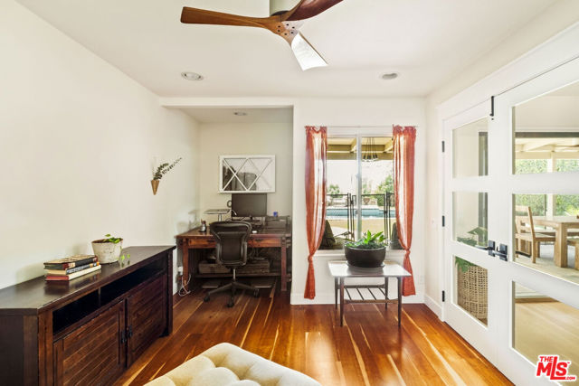 26024 Farmfield Road, Calabasas CA: https://media.crmls.org/mediaz/f05e046f-d3bb-4a34-b923-5aaab70762e7.jpg