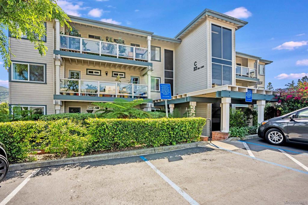 1616 CIRCA DEL LAGO #C #108