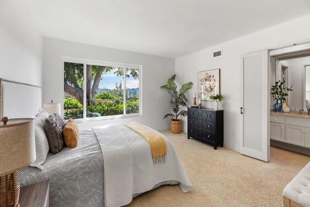 12635 Pacato Circle S, San Diego CA: https://media.crmls.org/mediaz/f05feb57-fbbb-4d10-b349-8a0bae24b5ca.jpg