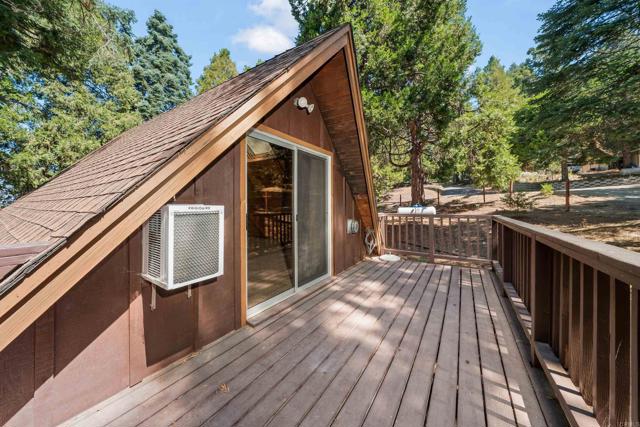 21803 Crestline Road, Palomar Mountain CA: https://media.crmls.org/mediaz/f060a2ef-beca-4121-a829-ec00de8933e4.jpg