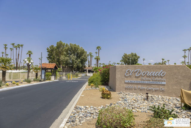 210 Coyote Drive, Palm Springs CA: https://media.crmls.org/mediaz/f060c7e2-6b18-4791-bc01-51c419abcd3b.jpg