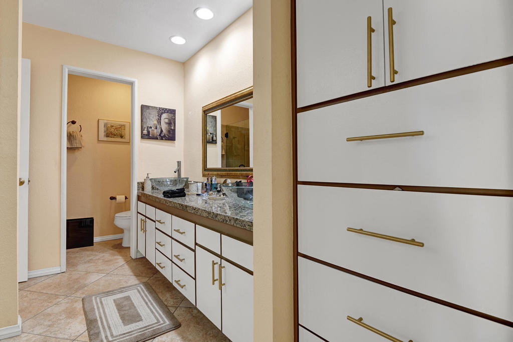 MLS #219136558DA image #19