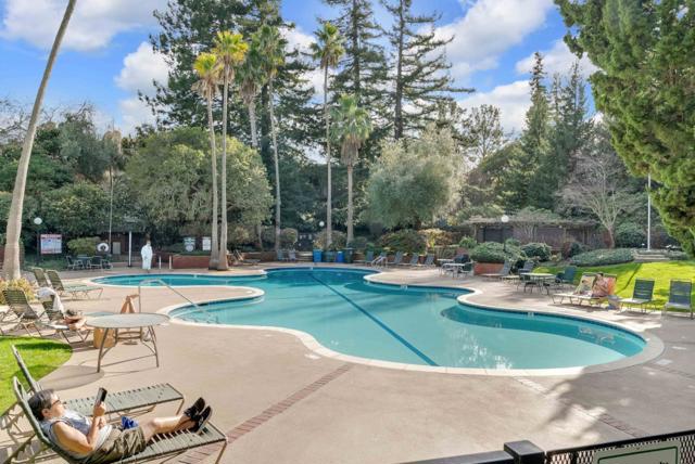 5202 Shelter Creek Lane, San Bruno CA: https://media.crmls.org/mediaz/f0647c69-1503-4ad8-97bf-808d57d08287.jpg