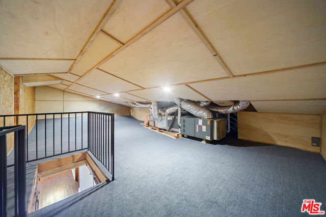 588 N Gower Street, Los Angeles CA: https://media.crmls.org/mediaz/f064bf1e-c58a-4255-952c-a89067cca34d.jpg