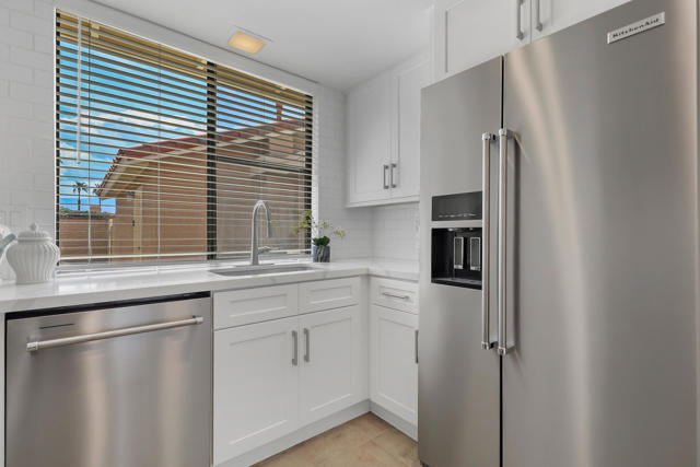 2 Bed Home for Sale in Palm Desert, California