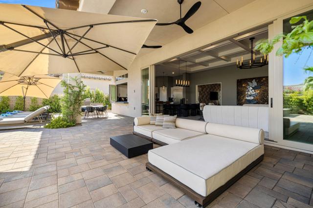 81670 Haflinger Way, La Quinta CA: https://media.crmls.org/mediaz/f0672b19-74bd-43ce-9988-0cbd1752c769.jpg