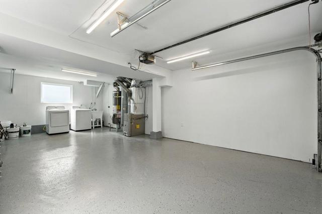 553 Diamond Avenue, South San Francisco CA: https://media.crmls.org/mediaz/f067501d-fa09-46b4-a1a7-12cba7e290b6.jpg