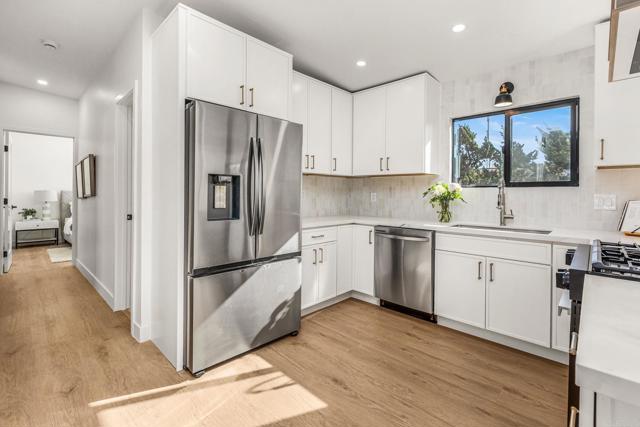 4725 Conrad, San Diego CA: https://media.crmls.org/mediaz/f0678ffc-0b26-4d9a-b826-5fc371d4082f.jpg