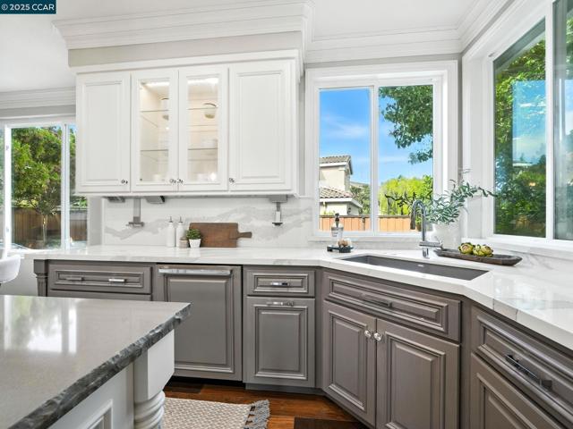 36309 Tunbridge Drive, Newark CA: https://media.crmls.org/mediaz/f0694016-acda-43ea-90b5-4226c955fa98.jpg