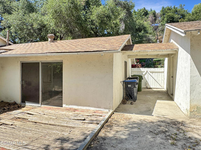22950 Humming Bird Way, Calabasas CA: https://media.crmls.org/mediaz/f069799f-9e72-46e7-a06a-c632cca24def.jpg